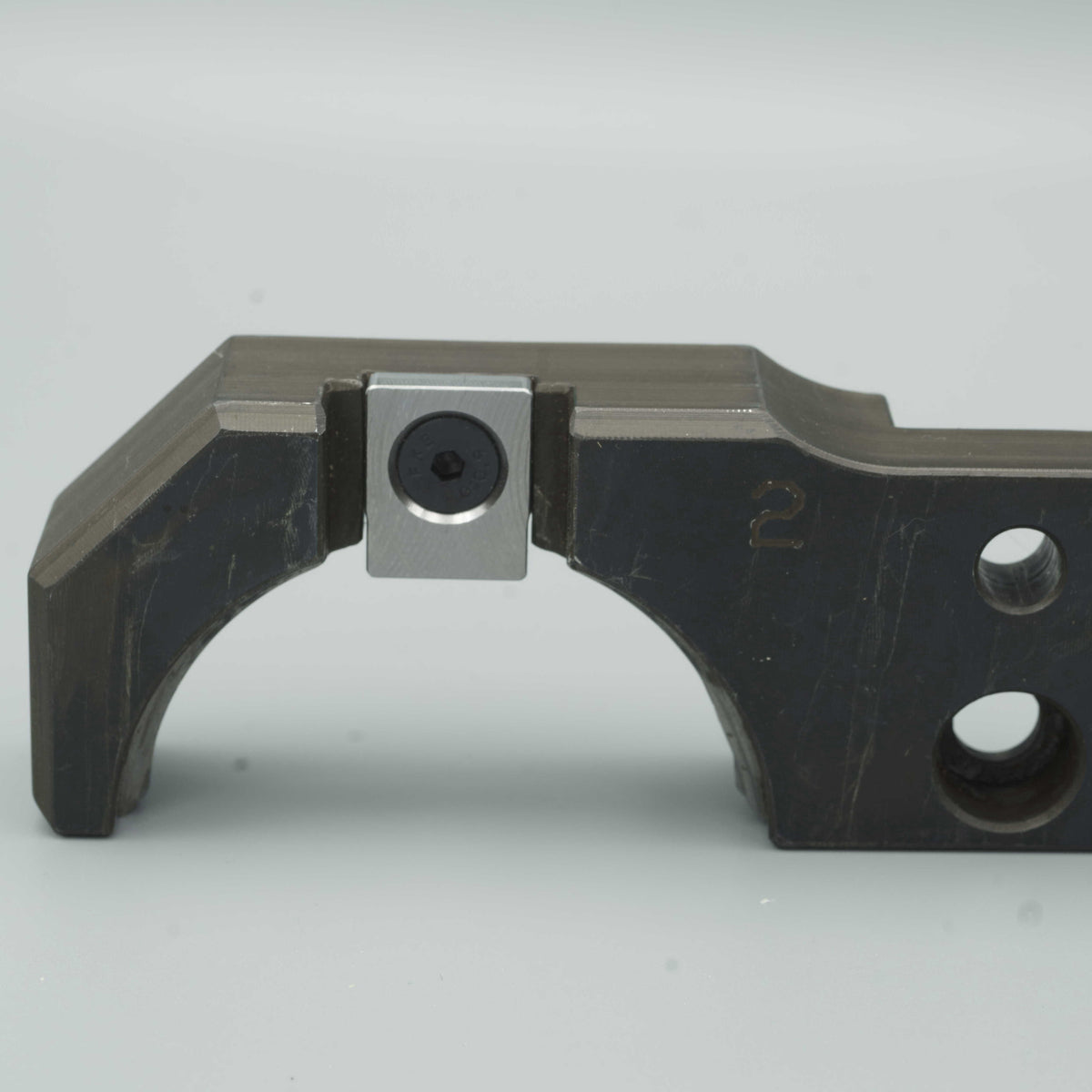 VMC HMC CAT 40 ARM TOOL GRIPPER, GRAB CLAW, BT 40_Custom to your Requirements